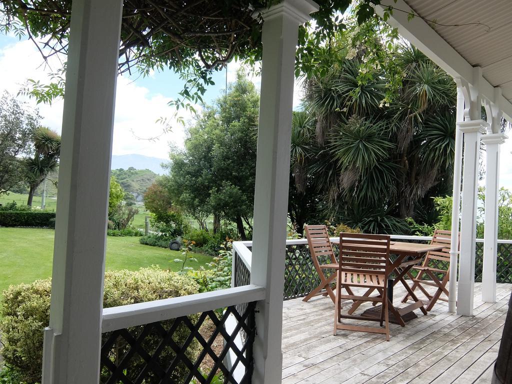 The Point B&B Kaikoura Ngoại thất bức ảnh