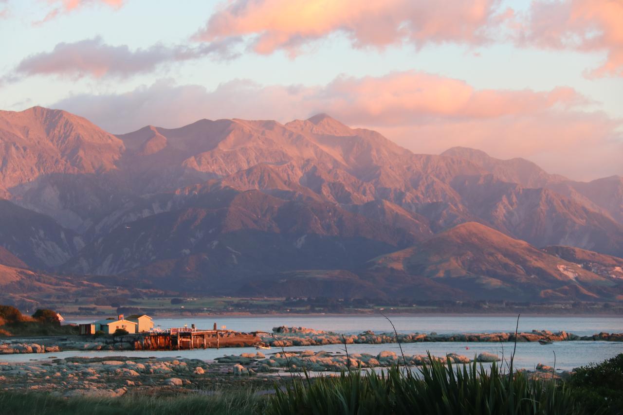 The Point B&B Kaikoura Ngoại thất bức ảnh
