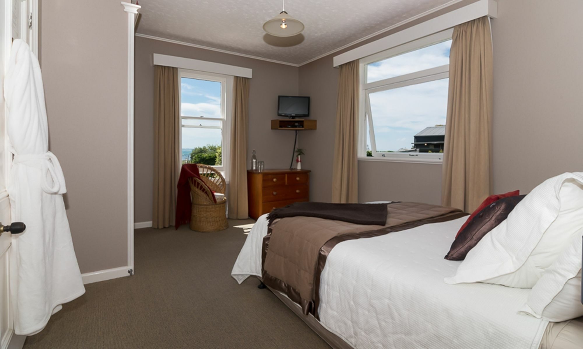 The Point B&B Kaikoura Ngoại thất bức ảnh